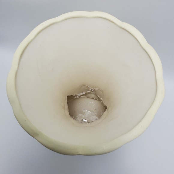 Made in Canada Double Cherub Decorative Vase Ceramic Pottery 10.5 Inches - Picture 6 of 12